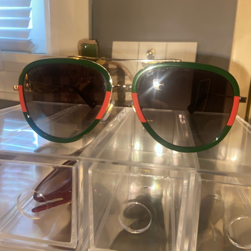 Gucci aviator metal sunglasses